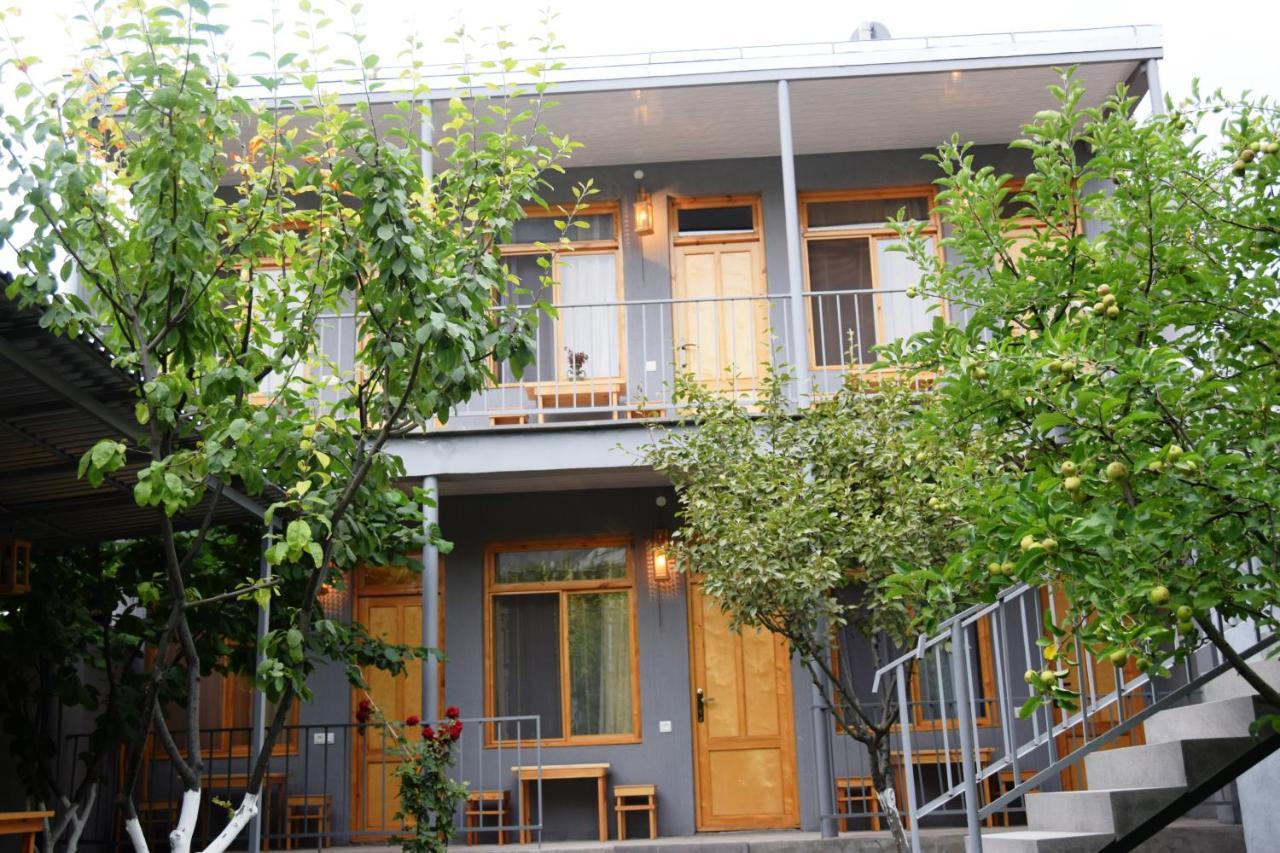 Andranik B&B Goris Exterior photo