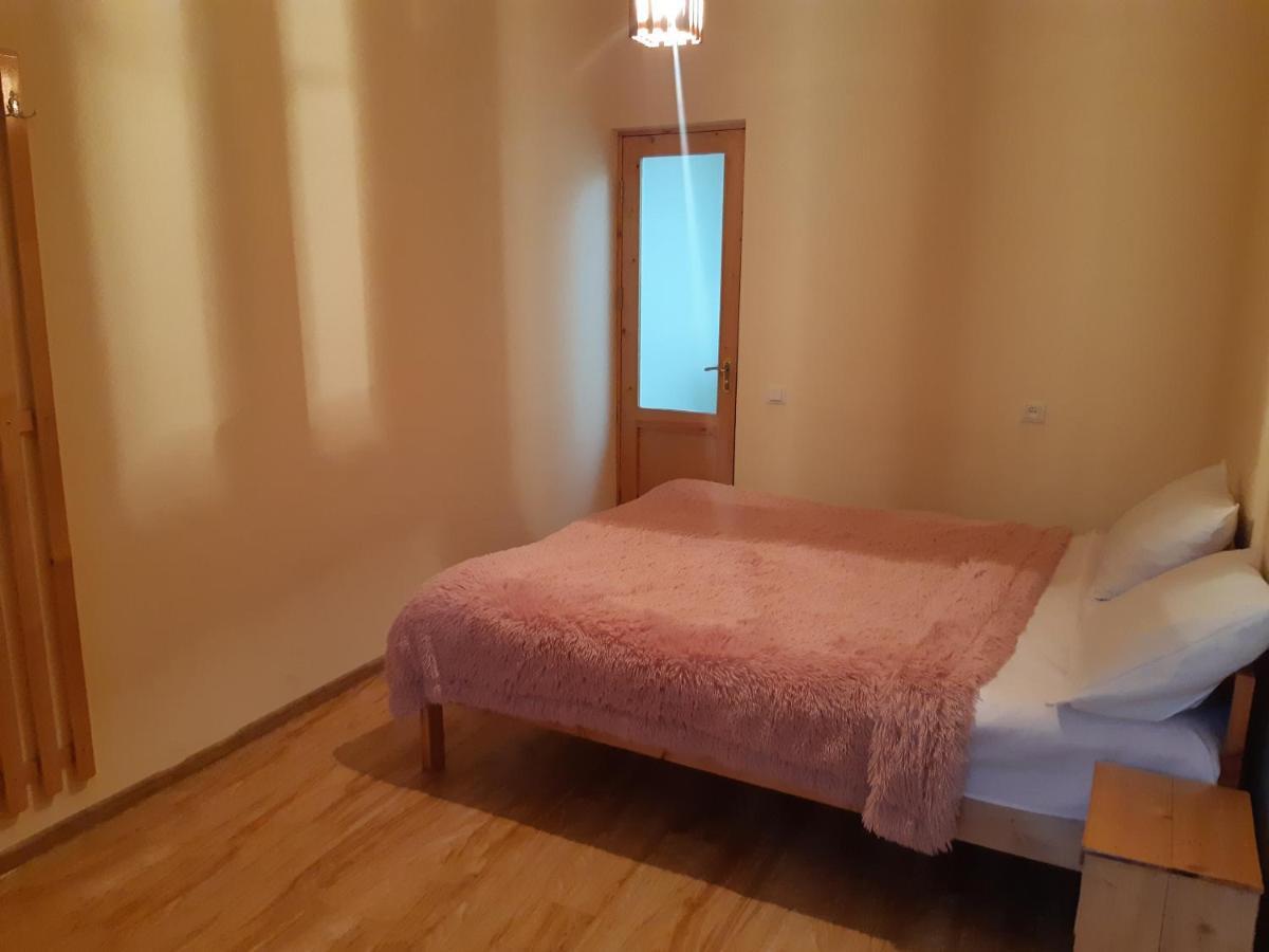 Andranik B&B Goris Exterior photo