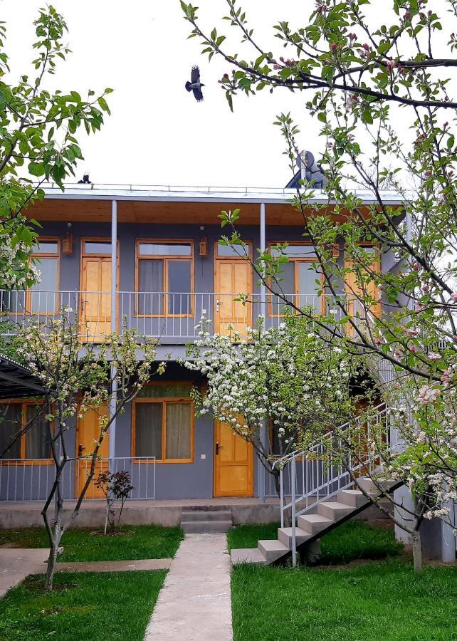 Andranik B&B Goris Exterior photo